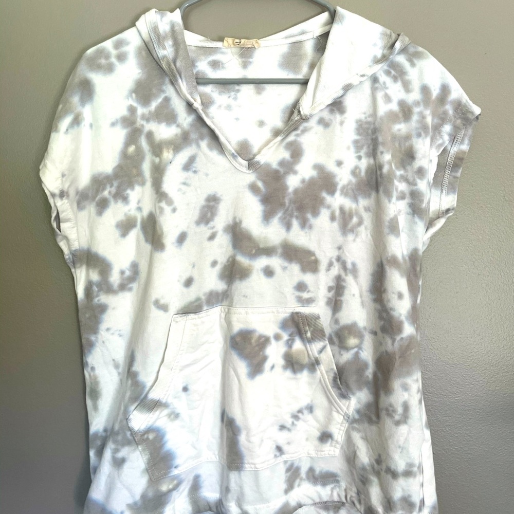 The Dye Tee With Hoodie